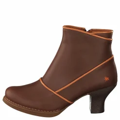 Art 945 Harlem Brown