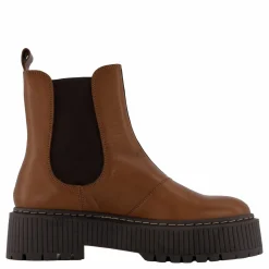 Ten Points Alina Chelsea Boots Brown