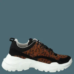 Philip Hog Amanda Leo