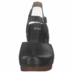 Ten Points Amelia Black