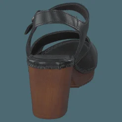 Ten Points Amelia Black