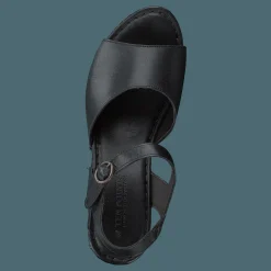 Ten Points Amelia Black