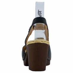 Ten Points Amelia Black