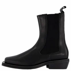 Shoe Biz Anine Black