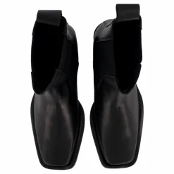 Shoe Biz Anine Black