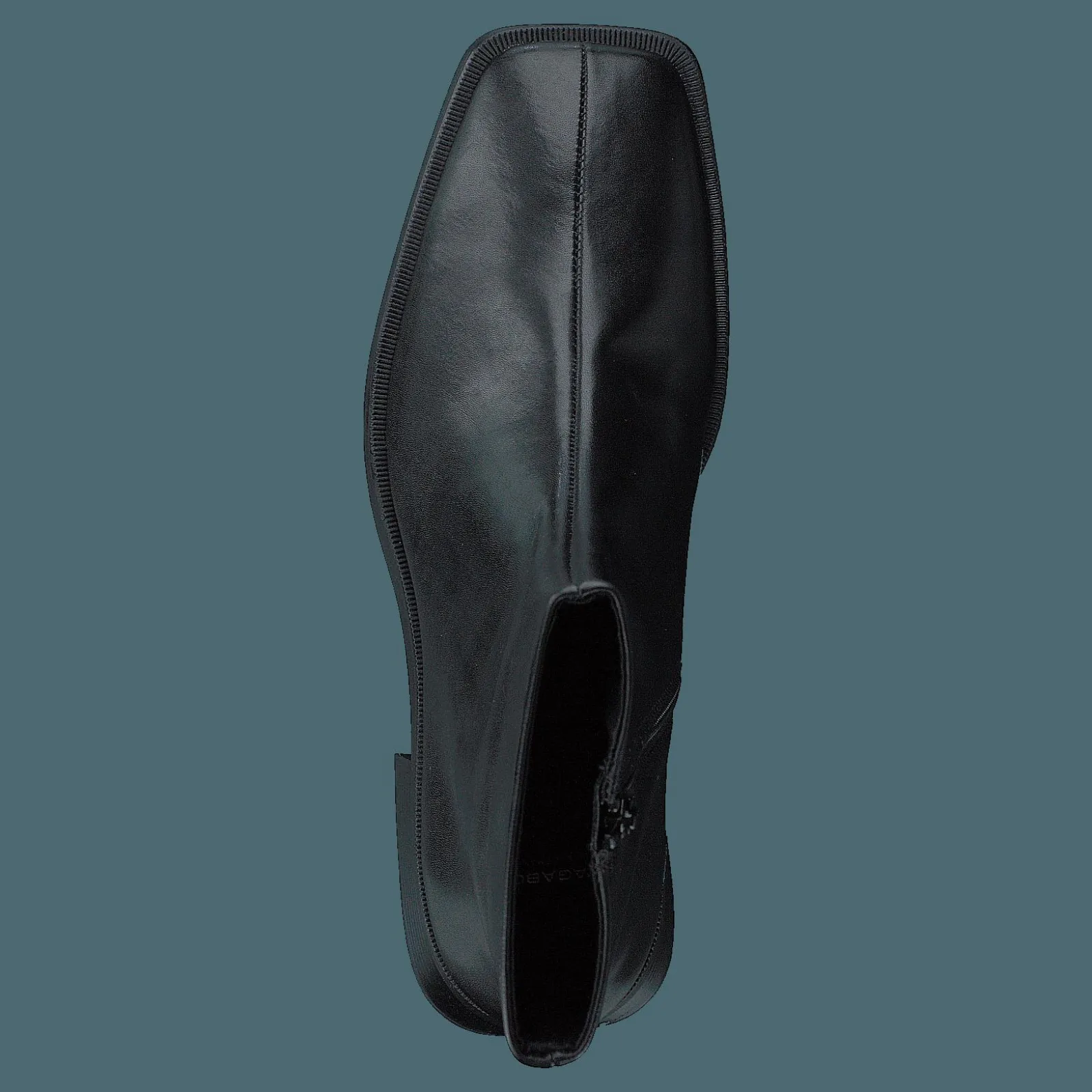 Vagabond Blanca Black