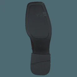 Vagabond Blanca Chestnut