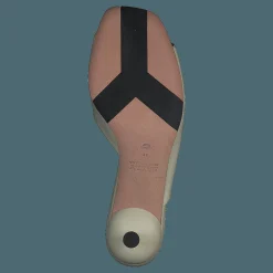 Bally Carin 45 008, Bone 15