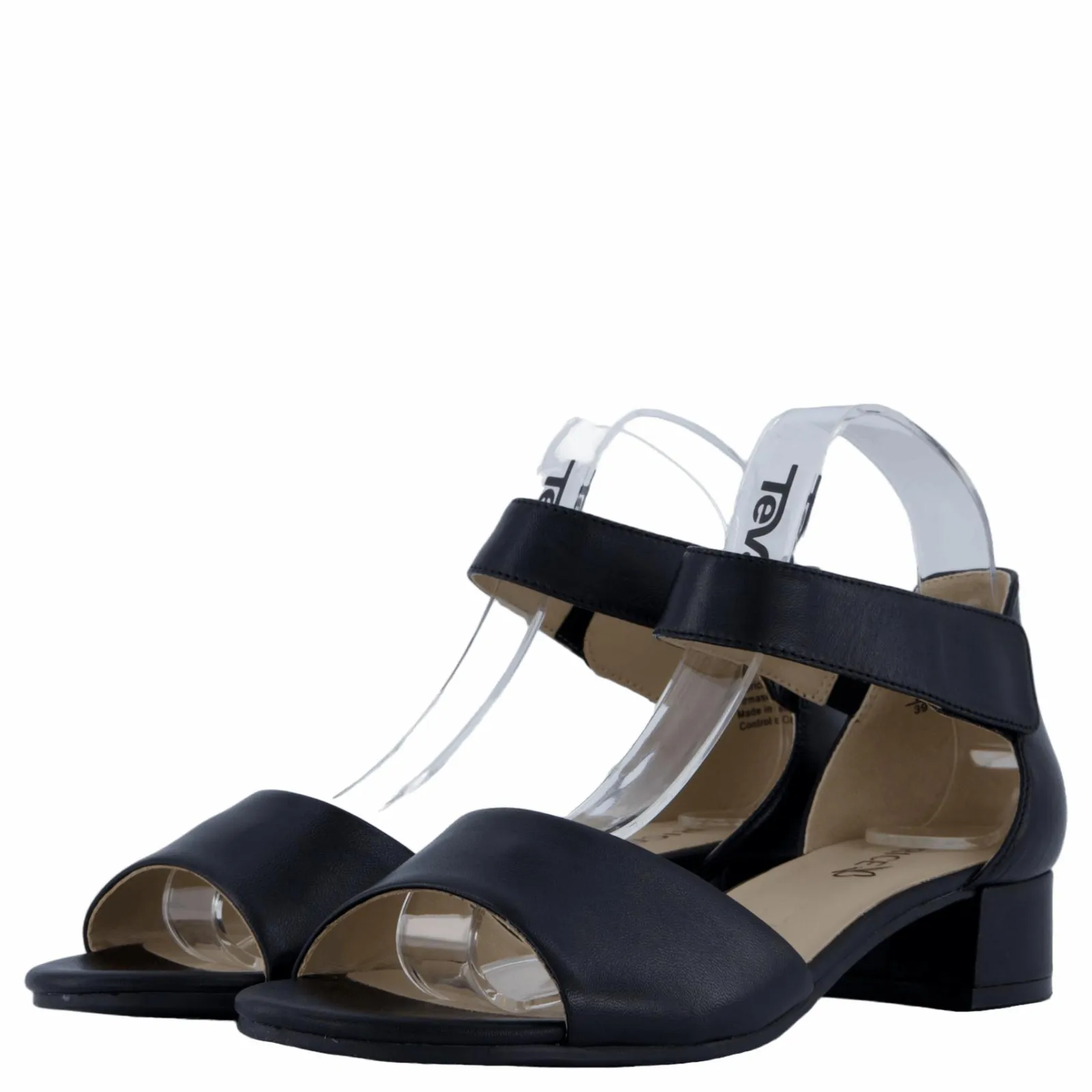 Caprice Carla Black Nappa