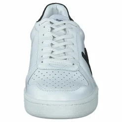 Philip Hog Emma White/black