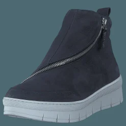 Nude of Scandinavia Hilda Longbeach / Luna Blue