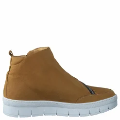 Nude of Scandinavia Hilda Longbeach / Minerale