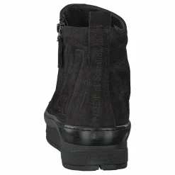 Nude of Scandinavia Hilda Longbeach / Nero