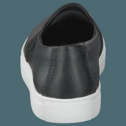 Sköna Marie Isobel Black