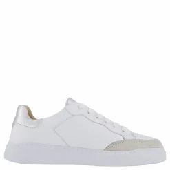 Ten Points Isolde Sneaker