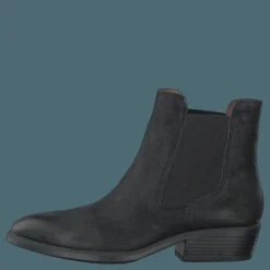 Ten Points Jessie Black