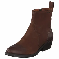 Ten Points Jessie Brown