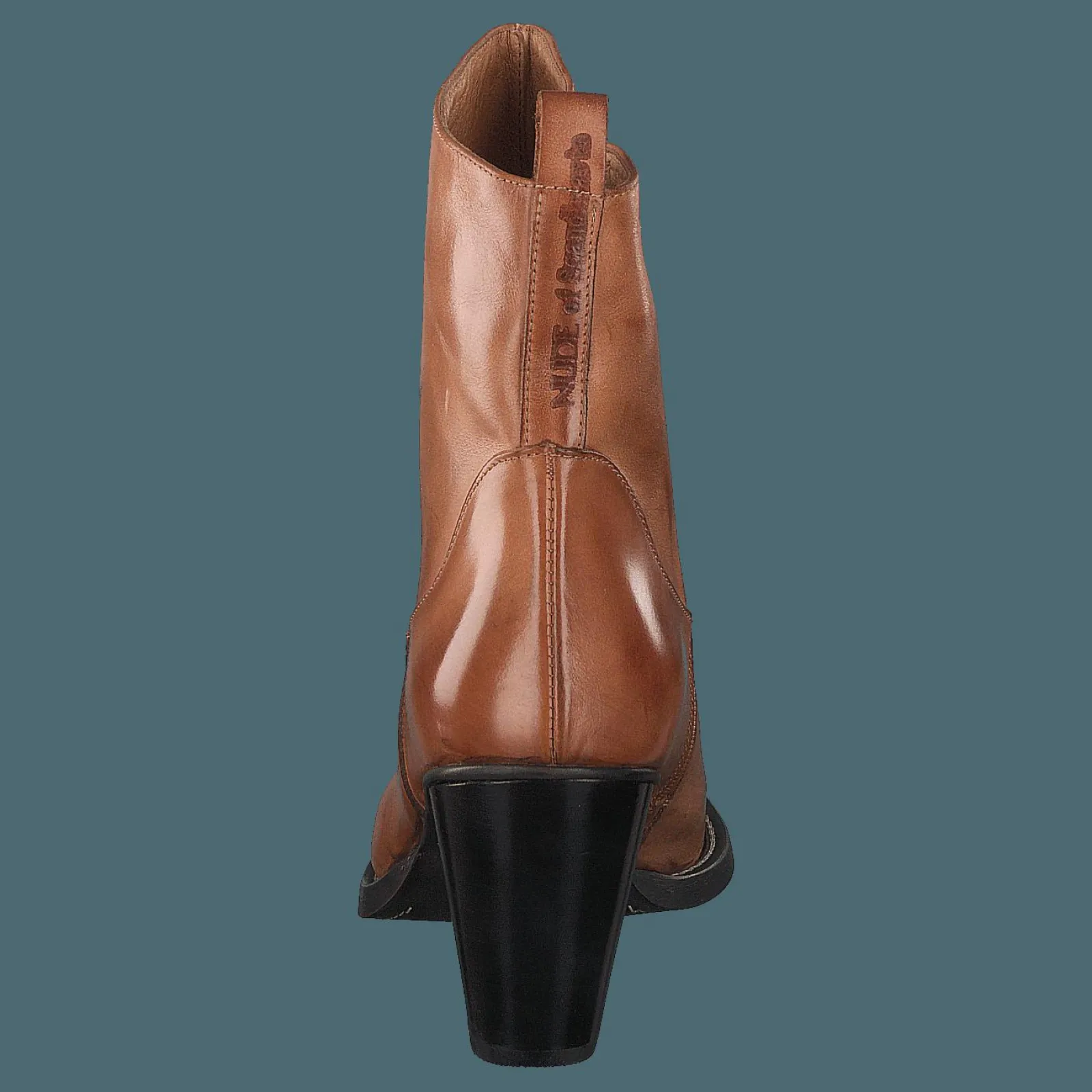 Nude of Scandinavia Kim Sierra / Cuoio