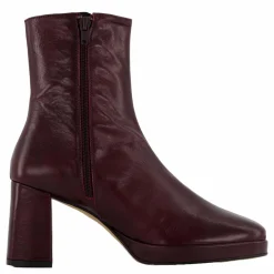 Shoe Biz Kitt Burgundy