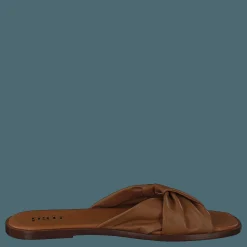 A Pair Knot Soft Sandal Cognac