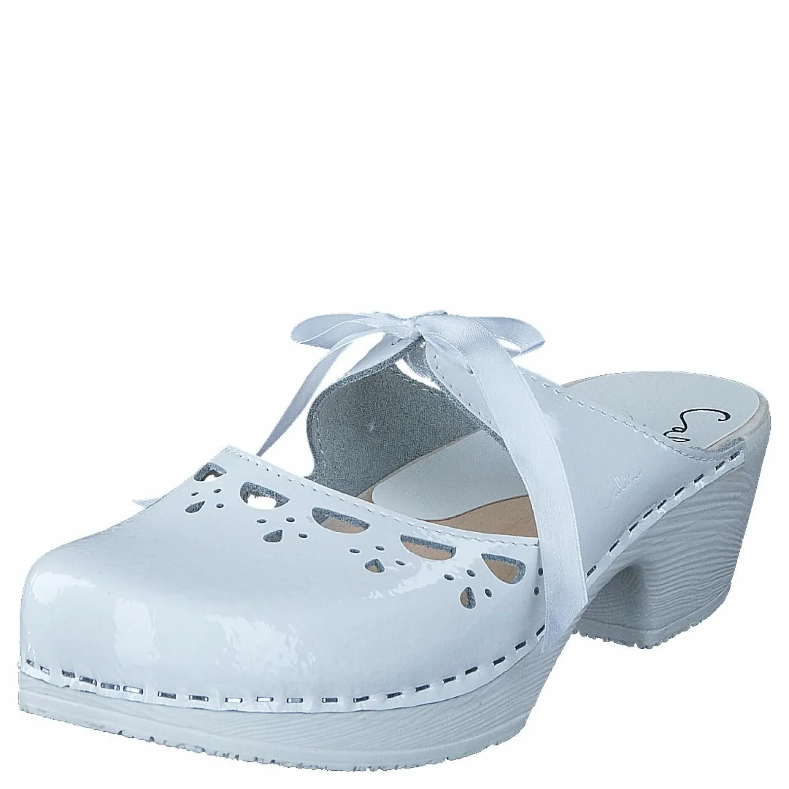 Calou Knyta White patent