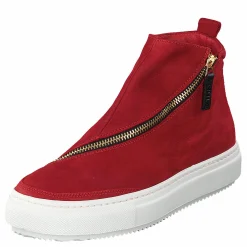 Nude of Scandinavia Lotta Longbeach Rosso