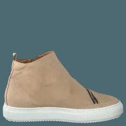 Nude of Scandinavia Lotta Mohair