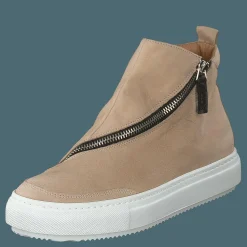 Nude of Scandinavia Lotta Mohair