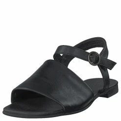 Ten Points Madeleine Black