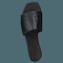 Ten Points Madeleine Black