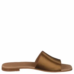 Ten Points Madeleine Caramel