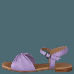 Ten Points Madeleine c