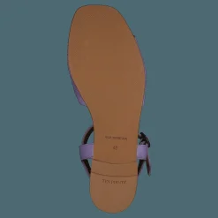 Ten Points Madeleine c