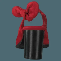 Nude of Scandinavia Malin Longbeach Rosso