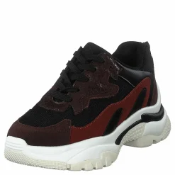 Sofie Schnoor Maline Brown