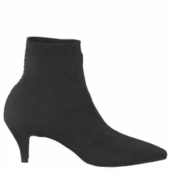 Nude of Scandinavia Nanne Calza Nero