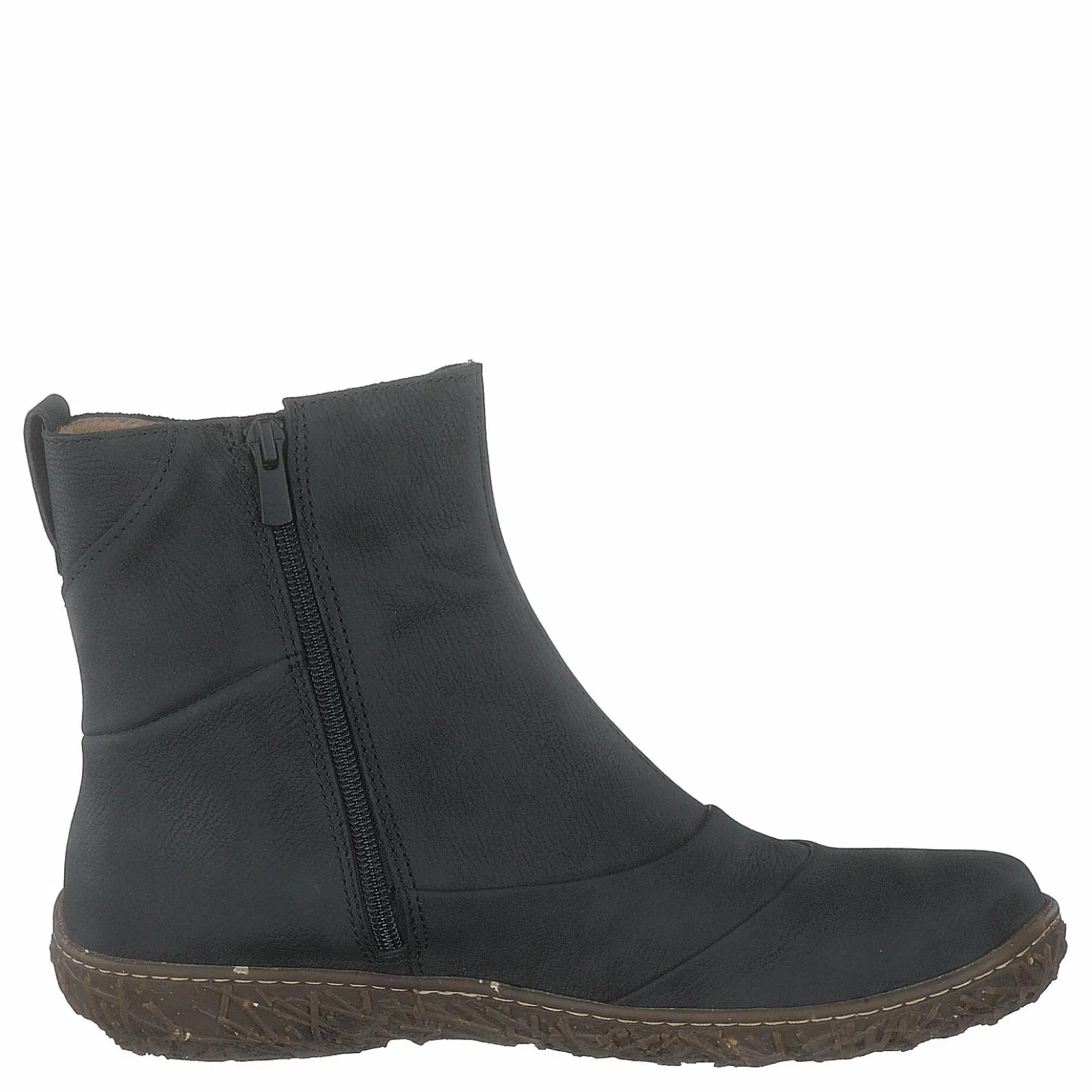 El Naturalista Nido Ella Black