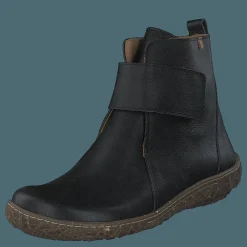 El Naturalista Nido Ella Black