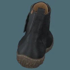 El Naturalista Nido Ella Black