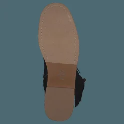 Nude of Scandinavia Sara Saratoga Nero