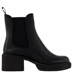 Ten Points Selma Chelsea Boots Black