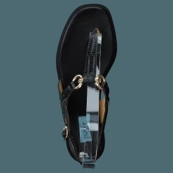 A Pair Simpel String Sandal Black