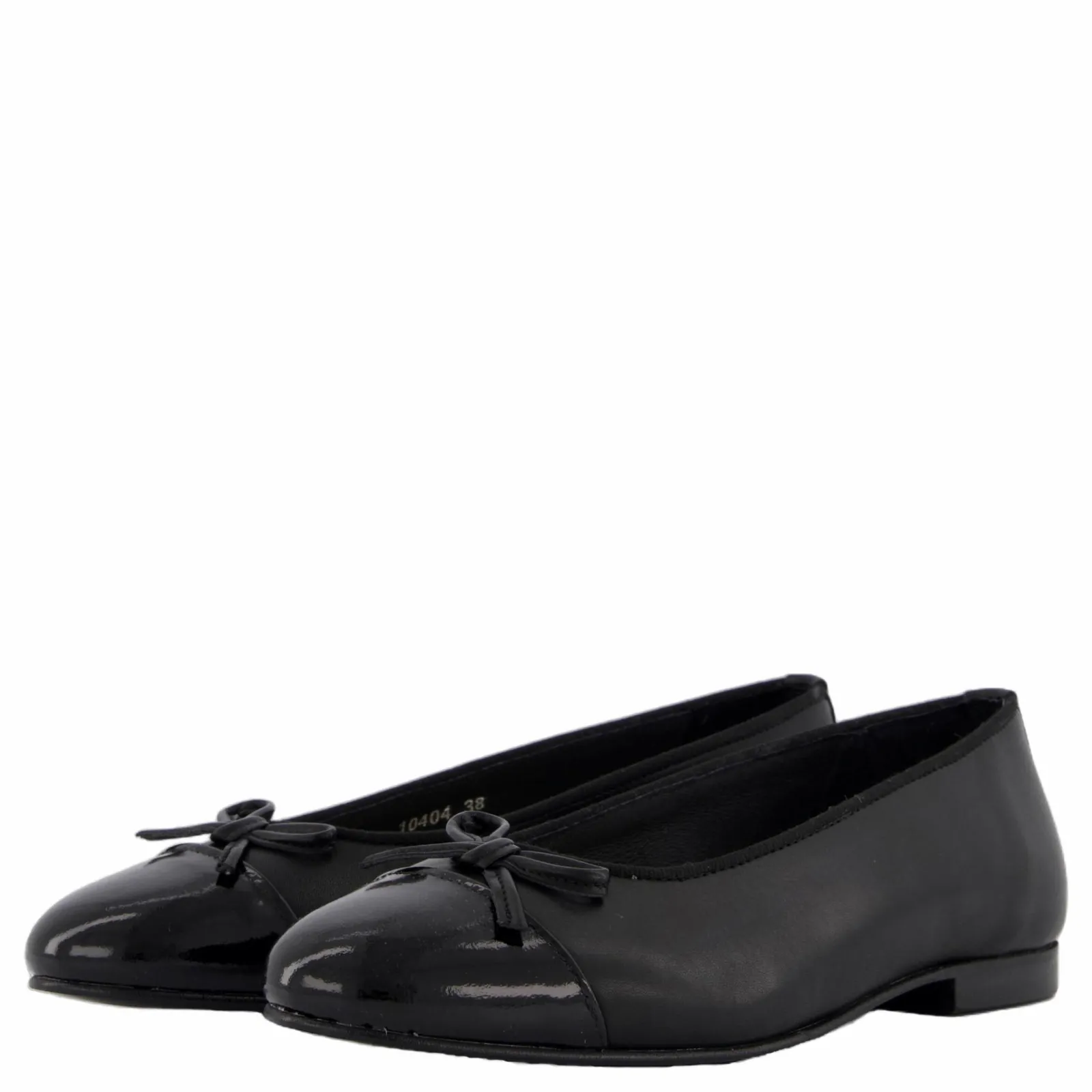 Shoe Biz Stine Black