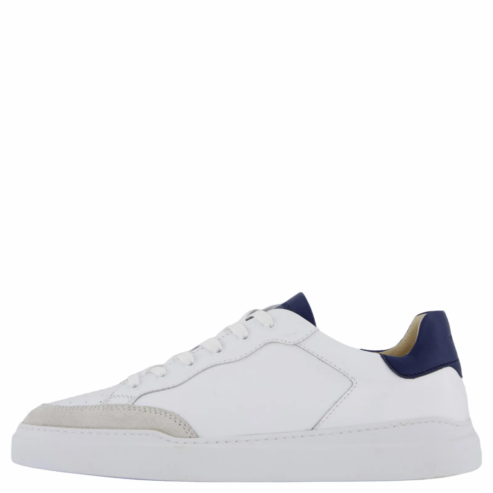 Ten Points Tristan Sneaker