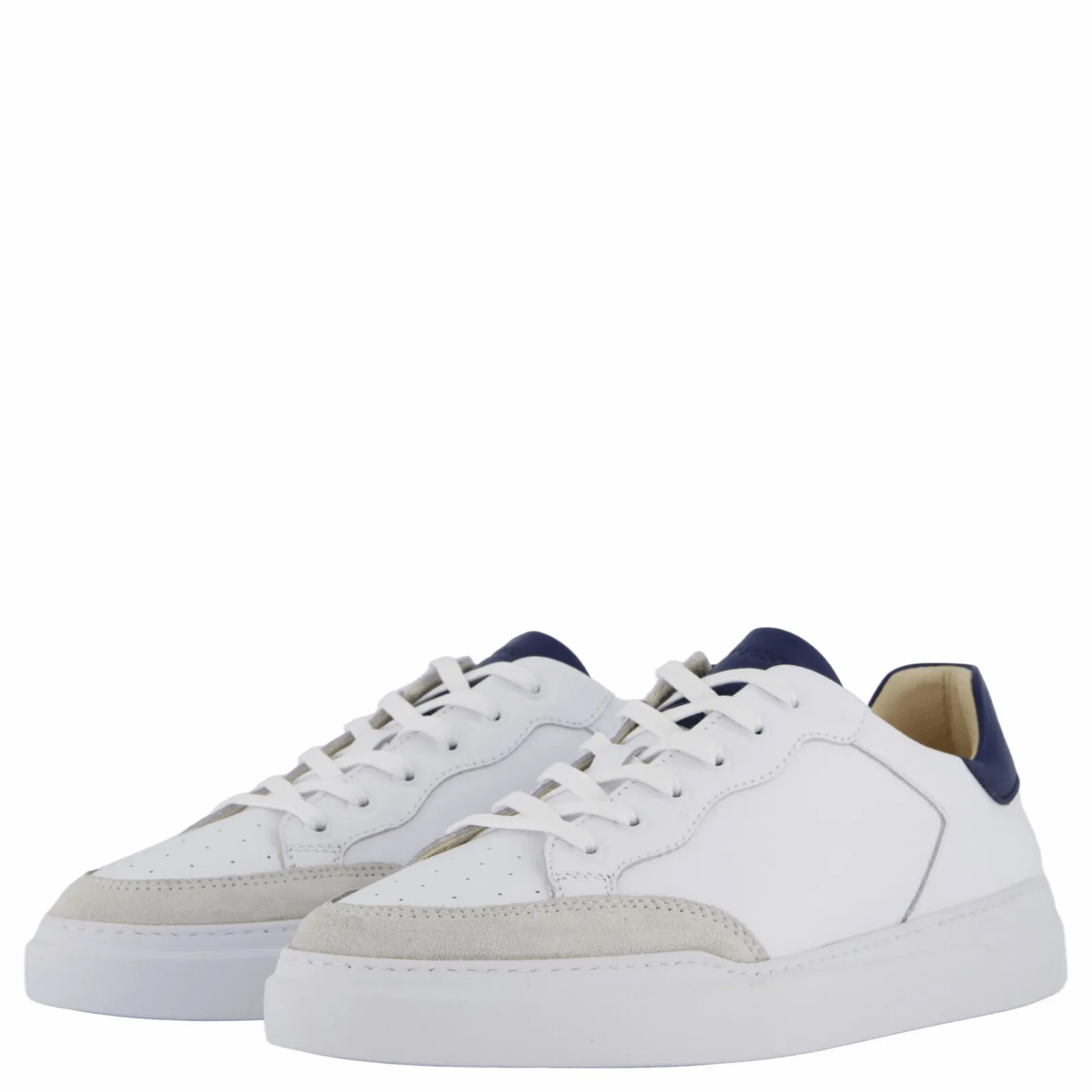 Ten Points Tristan Sneaker