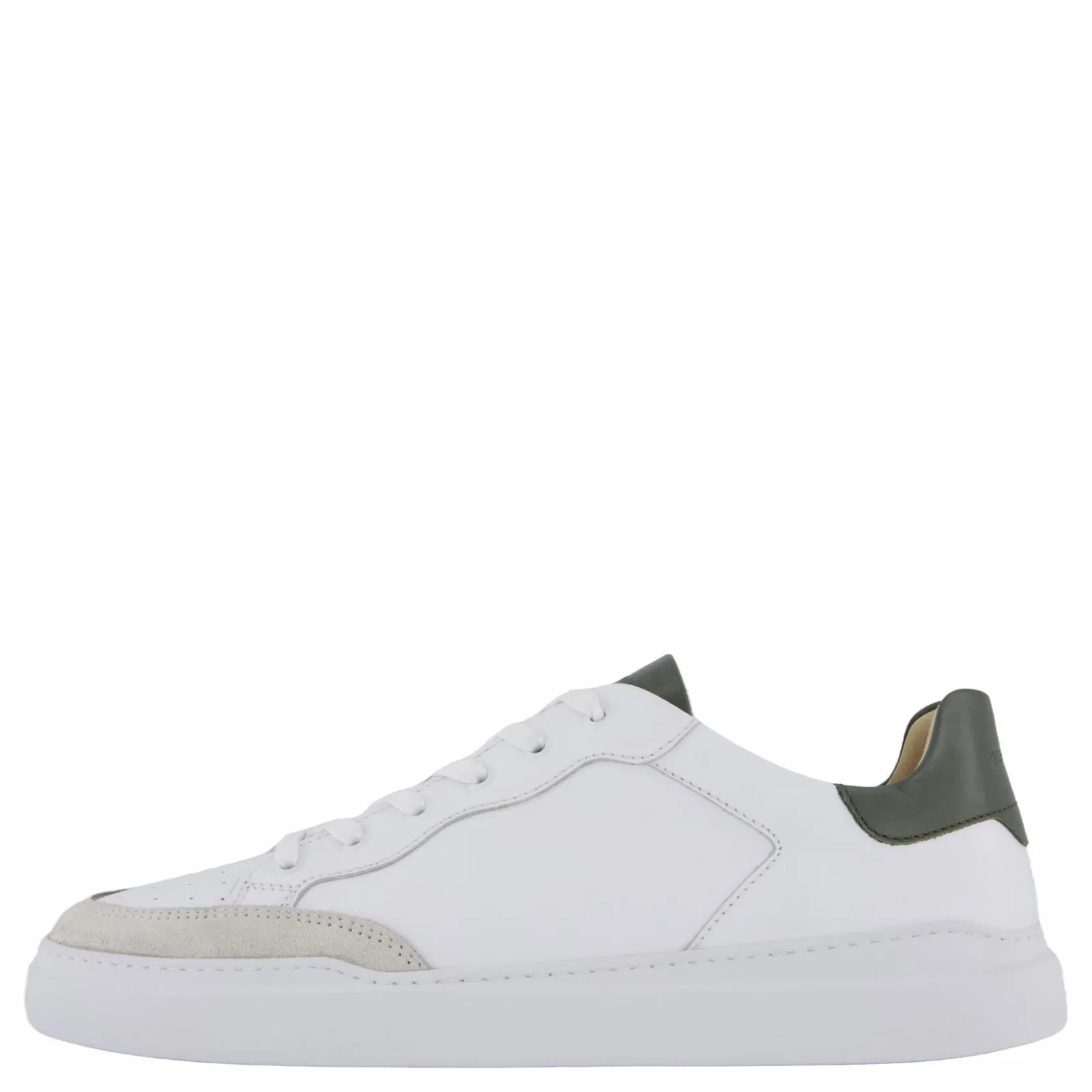 Ten Points Tristan Sneaker