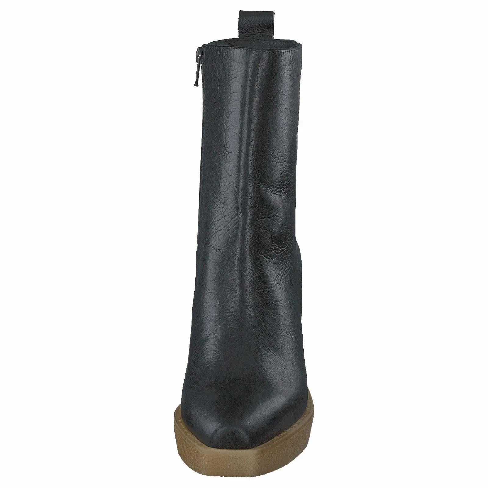 Nude of Scandinavia Ubah Saratoga / Nero