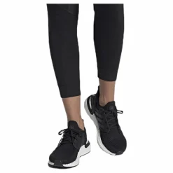 adidas Ultraboost 20 Shoes Core Black / Night Metallic / Cloud White