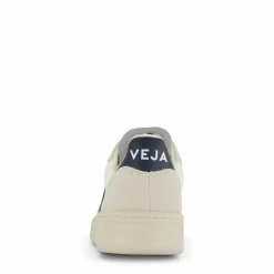 Veja V-10 White Nautico